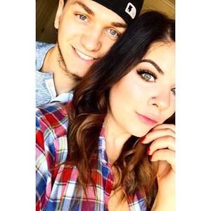 Meet your Posher, Delaney